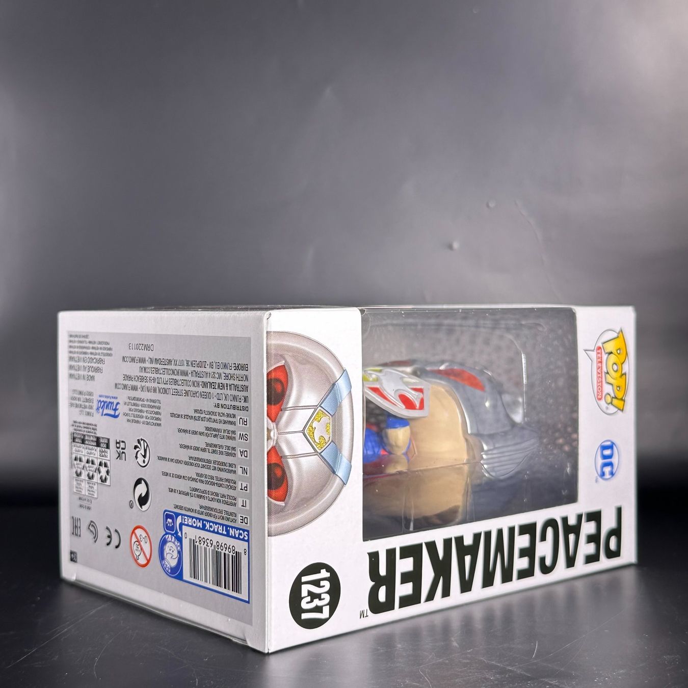 Funko Statuette: Funko Pop! DC Peacemaker 1237 Limited Edition – Usato da Düdingen venduto da Nerdworld 3