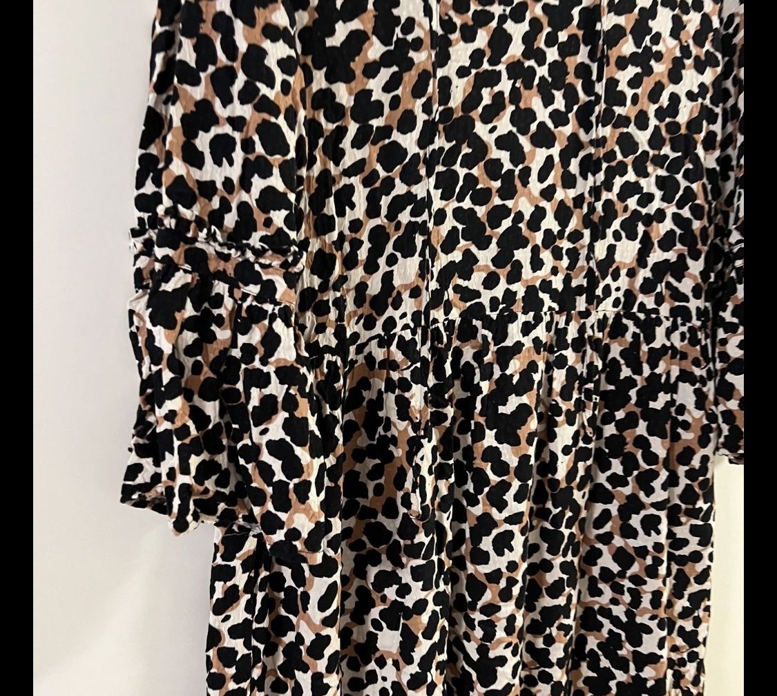 Vestiti: Robe .Object léopard taille 38 - fluide et légère – Usato da Epagny venduto da nie_n5yb 2