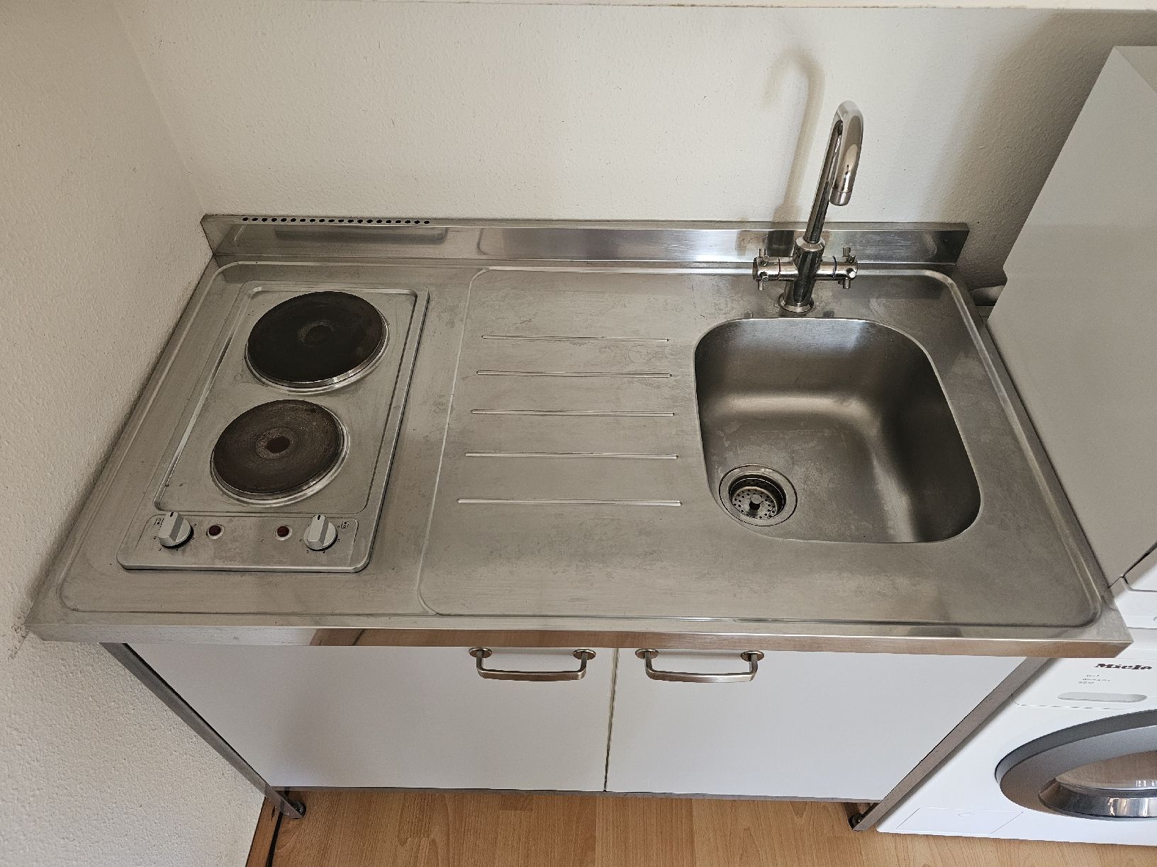 Singleküche, Single Küche, Pantryküche, Teeküche (Gebraucht) in Küsnacht ZH für CHF 232 – nur Abholung auf Ricardo kaufen