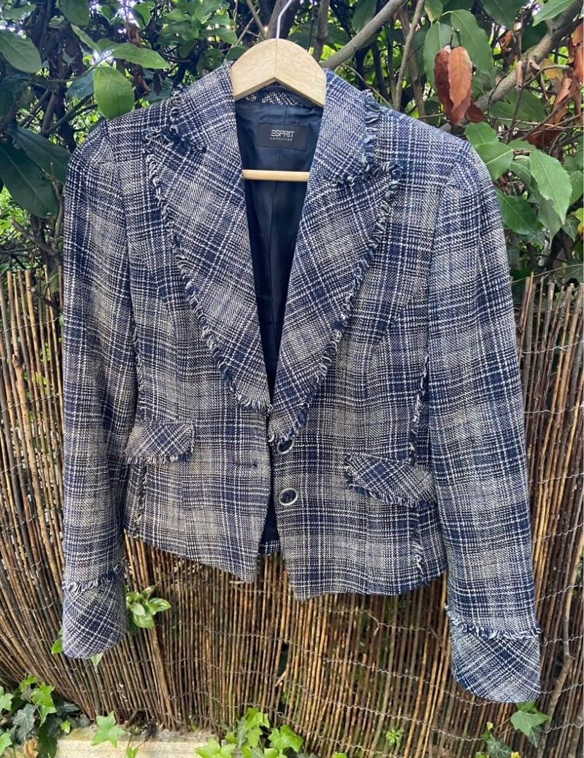 Esprit Giacche: Blazer Esprit - 31% coton - 11% laine - T36 – Nuovo (secondo la descrizione) da Genève venduto da muj_2zmc 1