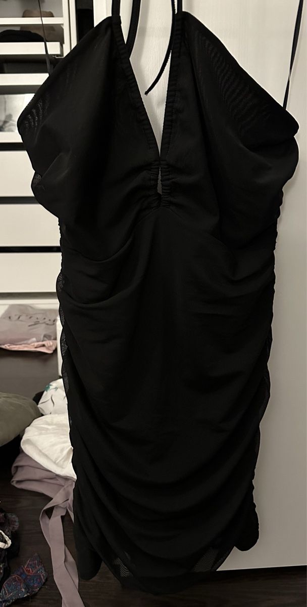 Hollister Vestiti: Kleid Neu schwarz – Nuovo (secondo la descrizione) da Bolken venduto da viv_52qx 2