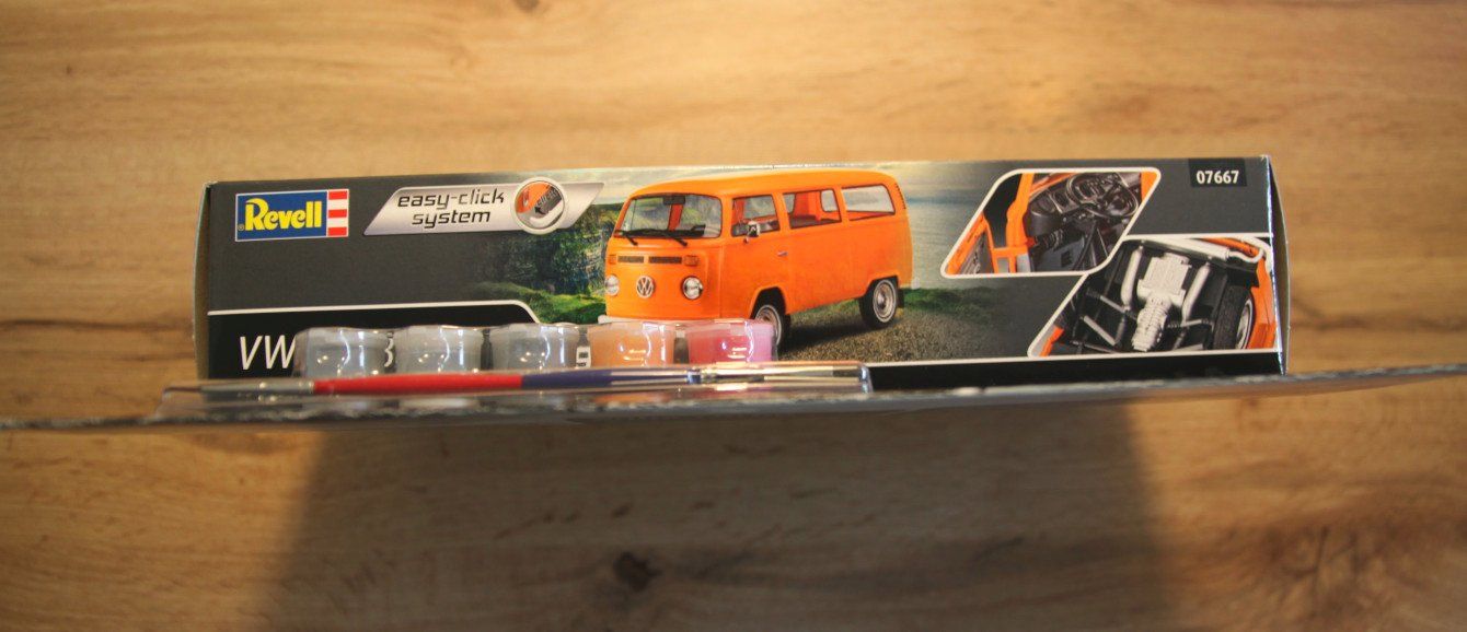 Revell Modellautos: Revell VW T2 1:24 Bausatz – Neu und originalverpackt aus Riehen von Revodidi 2