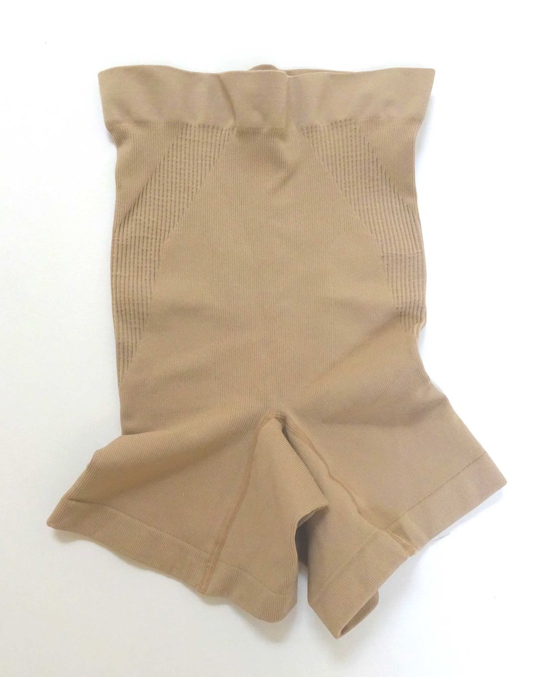Altra biancheria intima: Neues Formhöschen - Shapewear - hellbraun - Grösse L – Nuovo (secondo la descrizione) da Zofingen venduto da Justizia_01