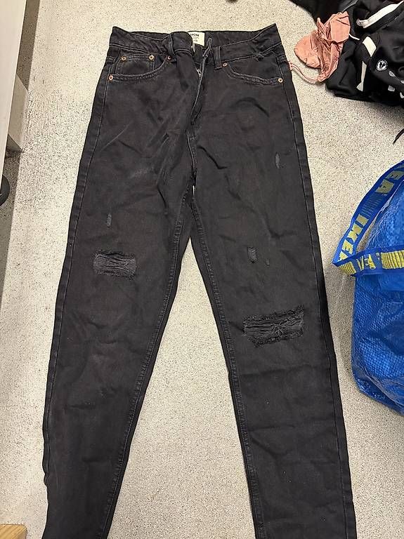 Tally Weijl Jeans: Mom Jeans grösse 36 – Usato da Matten b. Interl venduto da pimkie84