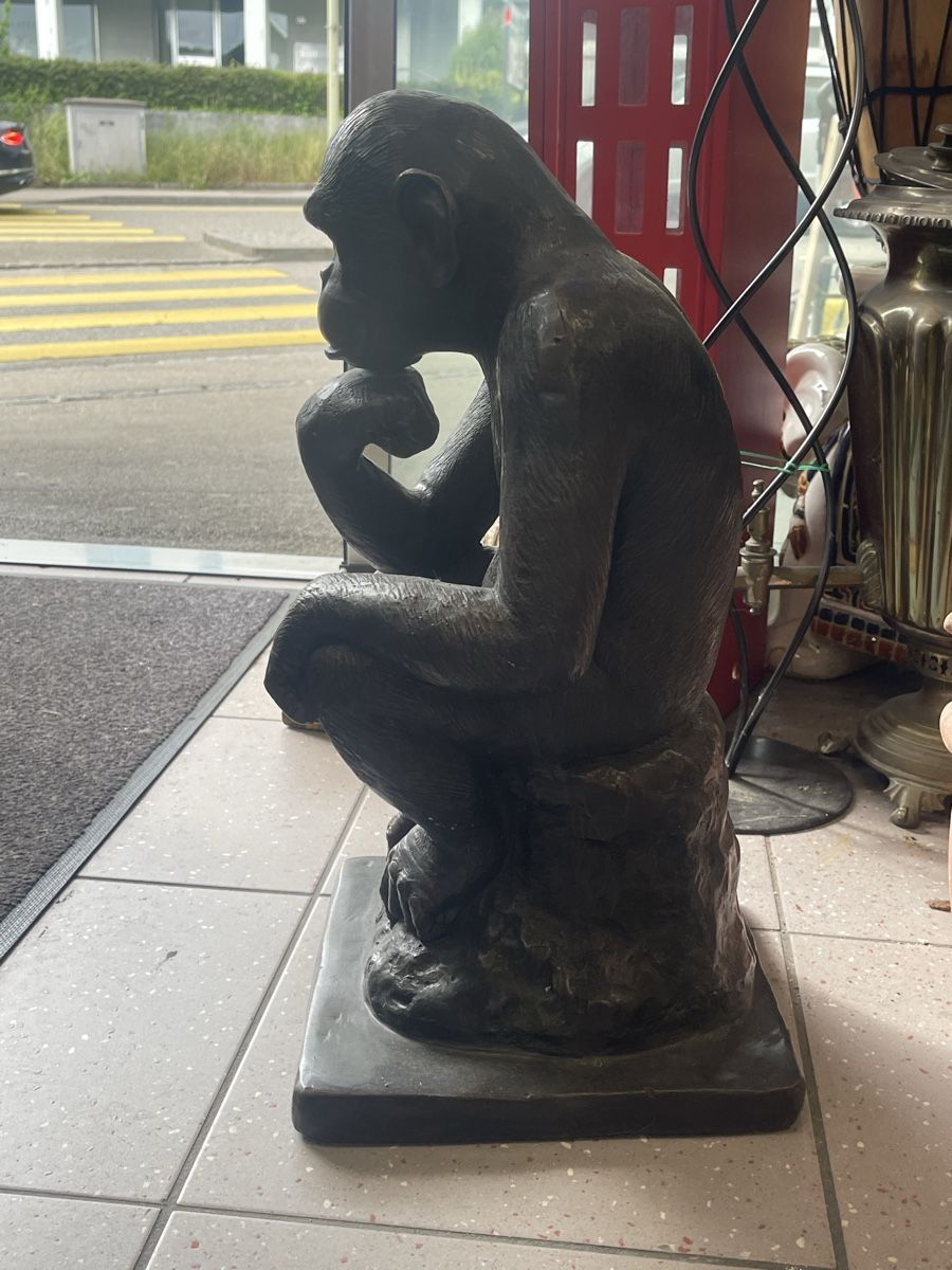 Figuren: Bronzefigur Denker Affe – Gebraucht aus Oberwil BL von dyl_htk9 3
