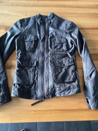 Elegante Lederjacke Nappa-Leder, Gr. 34/36; grau