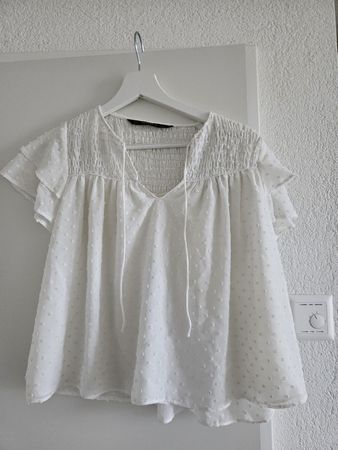 Zara Basic Bluse weiss mit Rüschen Grösse S