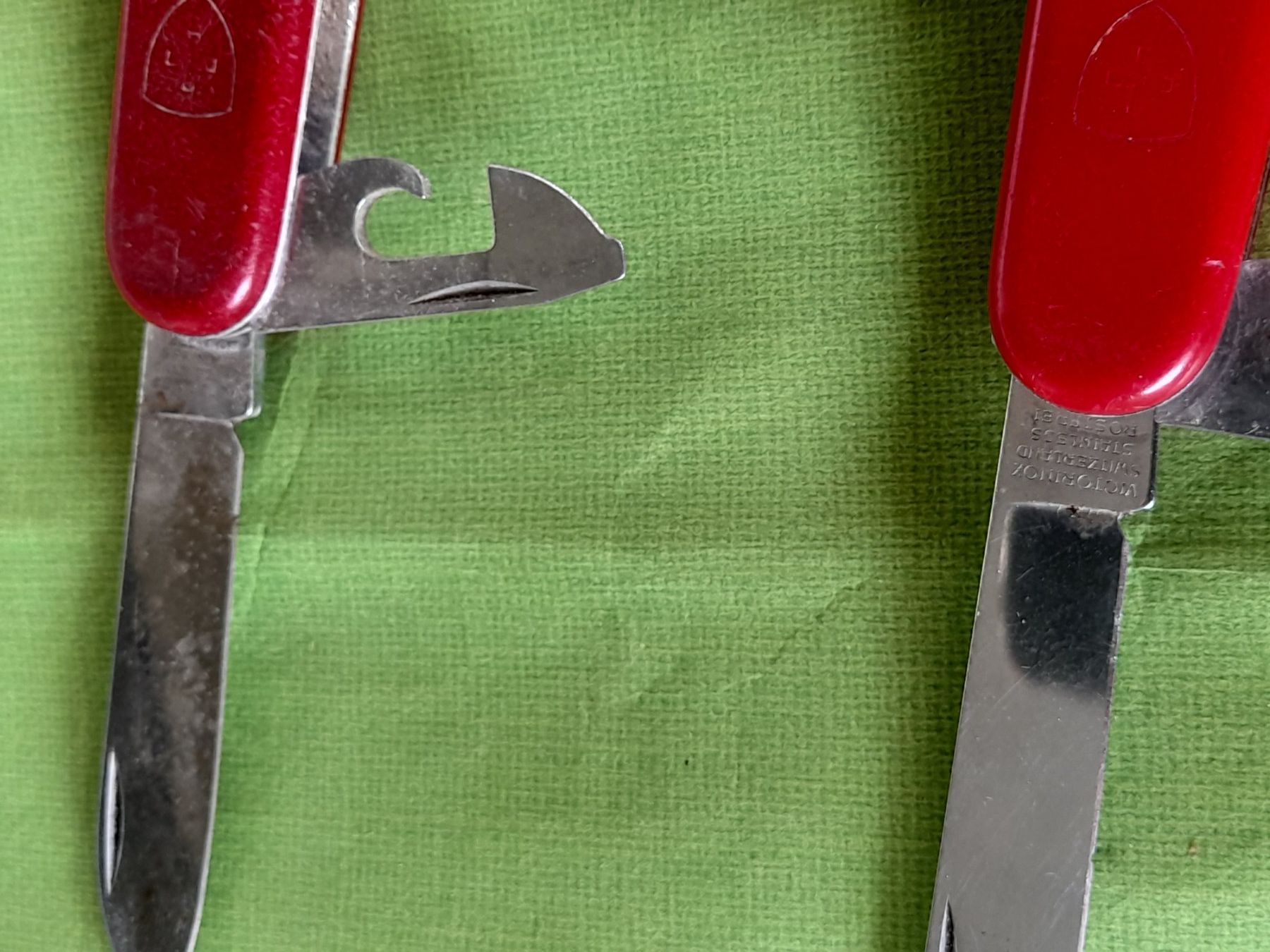 Victorinox Coltelli tascabile: 4 Taschenmesser/Werbemesser – Usato da Aeschi b.Spiez venduto da 52_wochen 5
