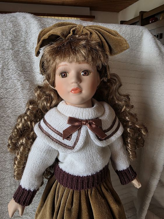 Puppen Mädchen Porzellan ist das mass von der Höhe her 44cm | Kaufen ...
