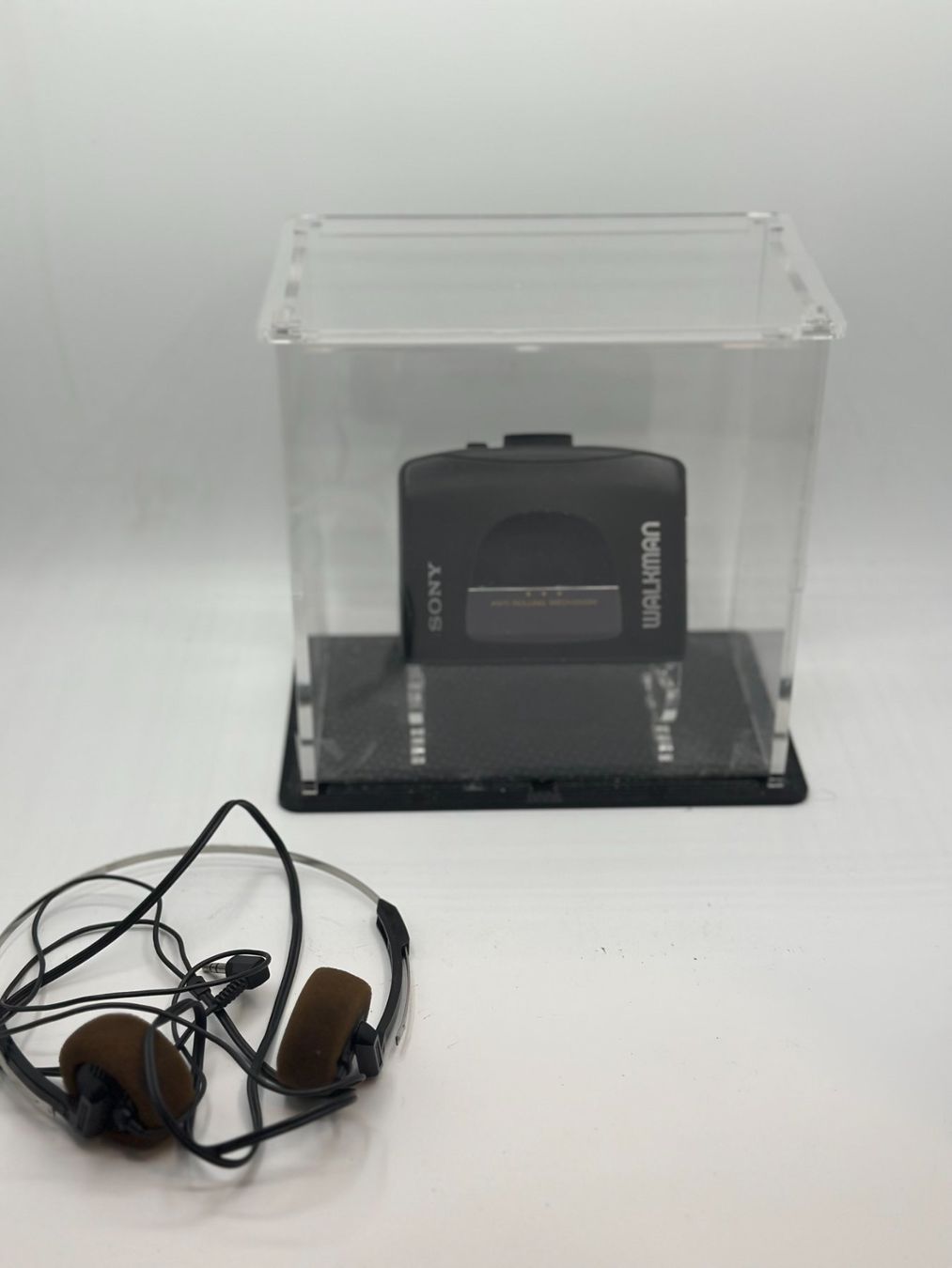 Panasonic Lettore multimediale portatile: Sony WM-EX10 Walkman Engine WORKING BUT not read cassette – Difettoso da Genève venduto da inc_9vgv
