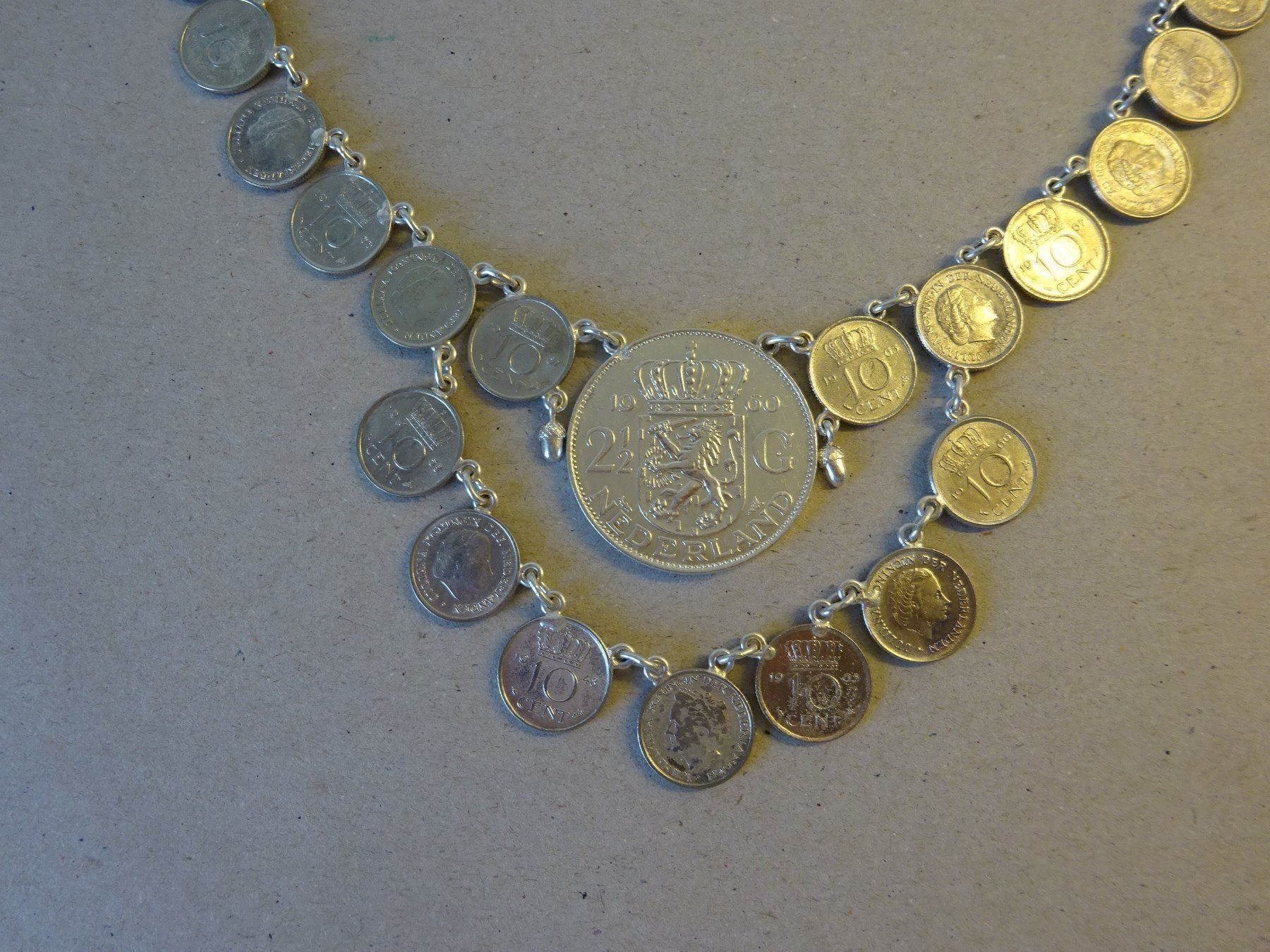 Catenine: Collier Münzen Kette -  Niederlande – Usato da Esslingen venduto da eintagammeer 1