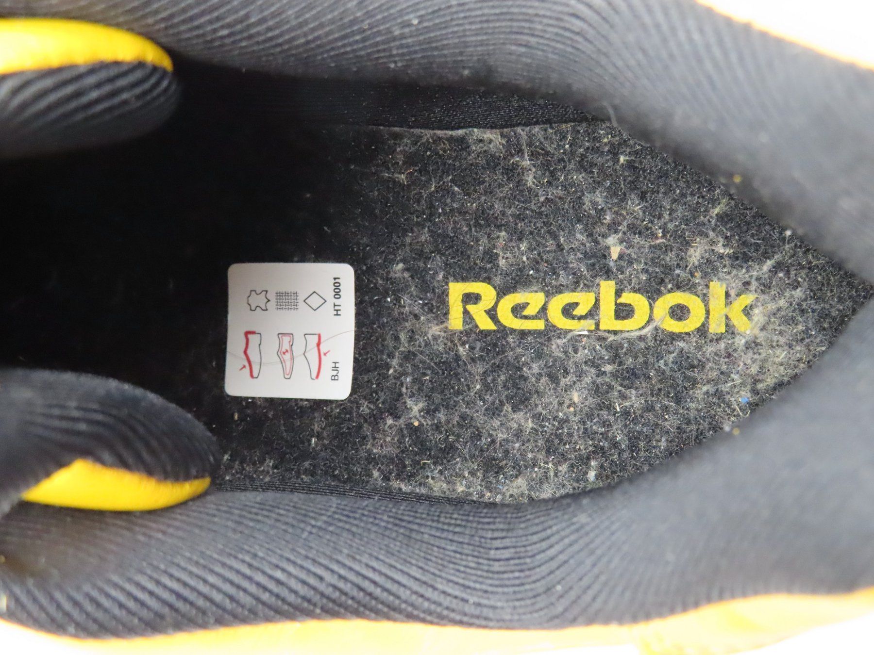 Reebok Scarpe da uomo: Gelbe Reebok Sneaker – Usato da Reinach BL venduto da WBZ-Flohmarkt 9
