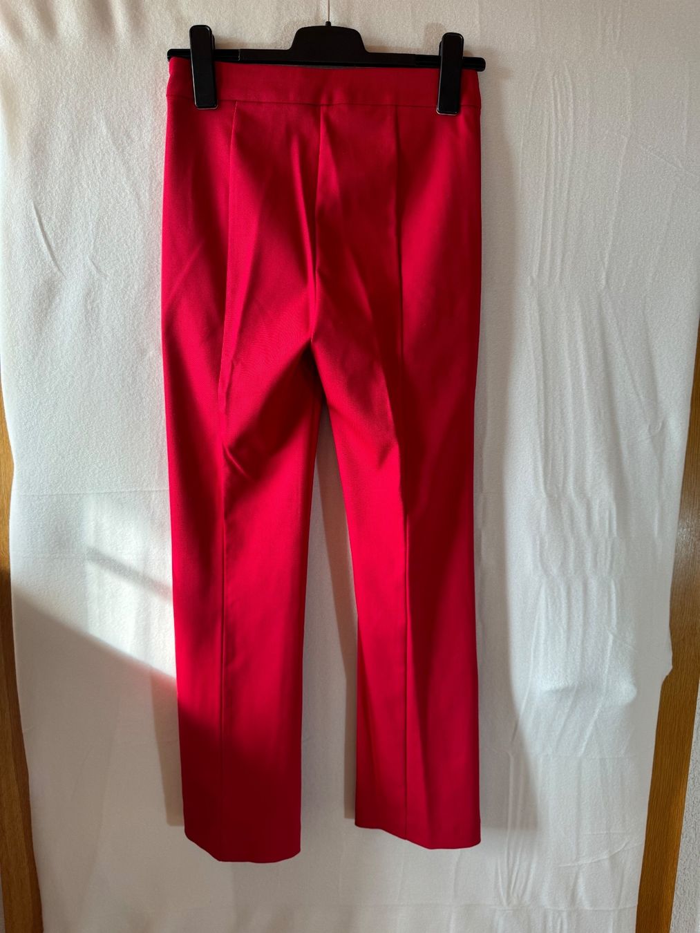 Mango Pantaloni: Rote Hose von Mango Gr. 38 – Usato da Grosswangen venduto da second_hand_dress 5