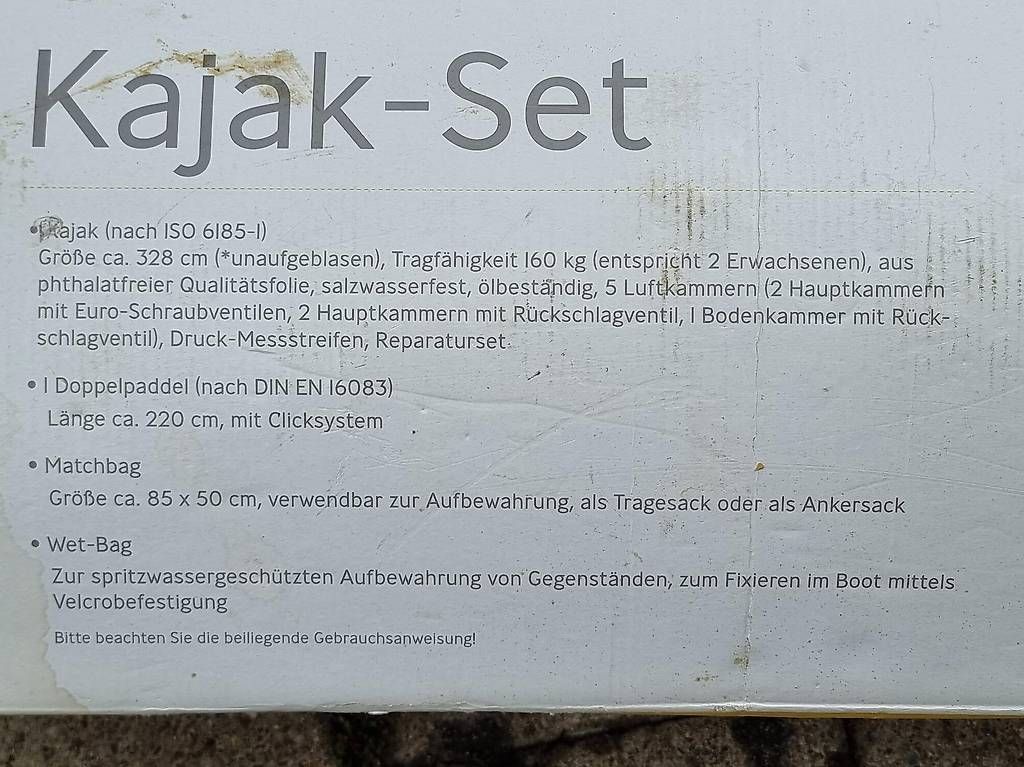Boote: Kajak Set mit Paddel und Einlagen – Gebraucht aus Marthalen von bahnundflug 1