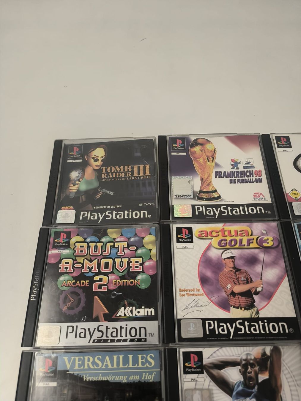 Jeux: Lot de 16 jeux PlayStation 1 – D'occasion à Conthey par costafrederico 1