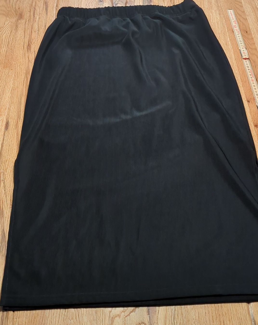 Röcke: Eleganter, schwarzer Damen Rock, Grösse L – Gebraucht aus Basel von labaffe01