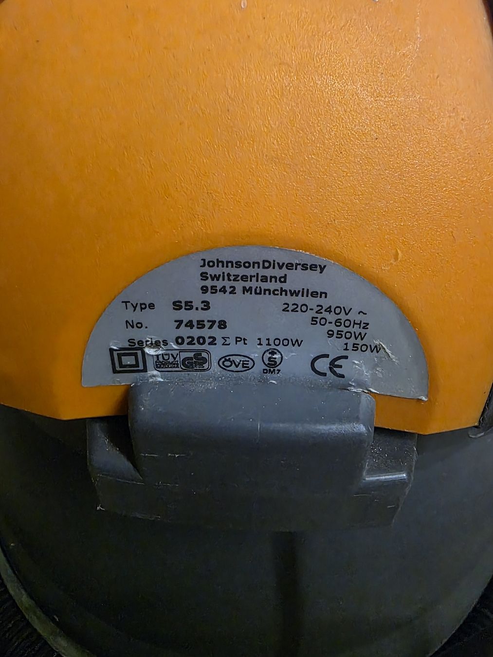 Aspirapolveri & Accessori: STAUBSAUGER TASKI BORA 12# WETROK CLEANFIX KÄRCHER NILFISK – Usato da Zürich venduto da 5183840711 4