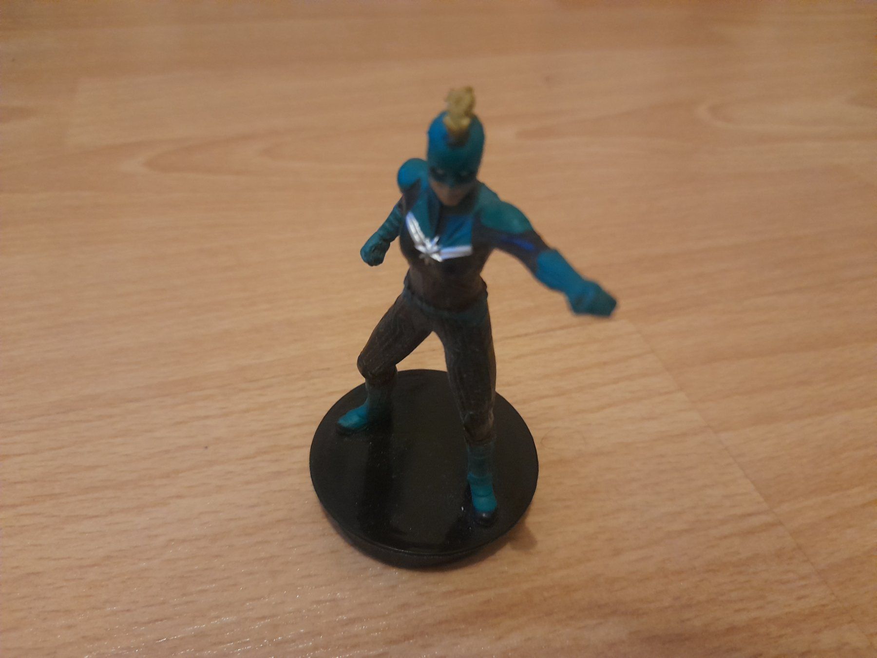 Marvel Figuren: Captain Marvel Miniatur Figur 8.5cm – Gebraucht aus Lustmühle von chevi03 2