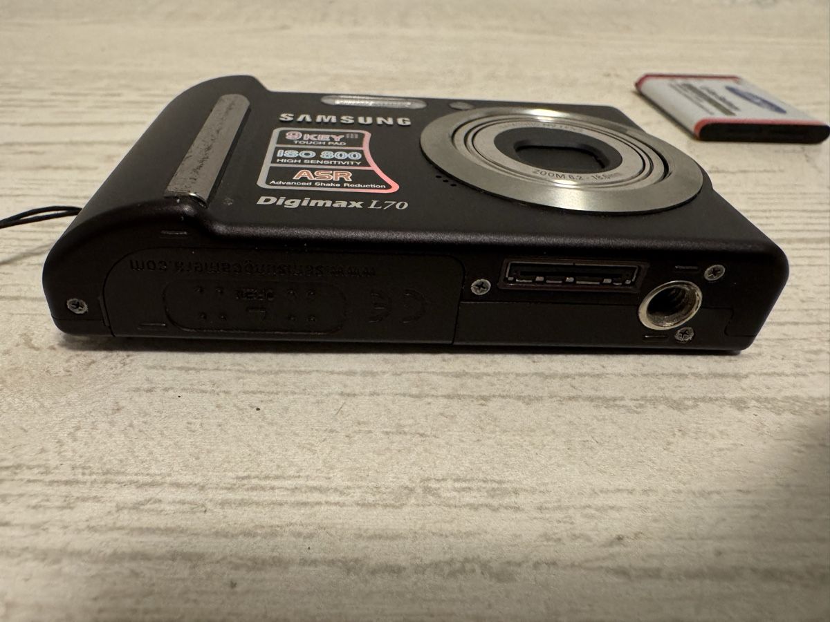 Samsung Fotocamera: Samsung digimax l70 digital kamera – Usato da Zunzgen venduto da milesdavis76 5