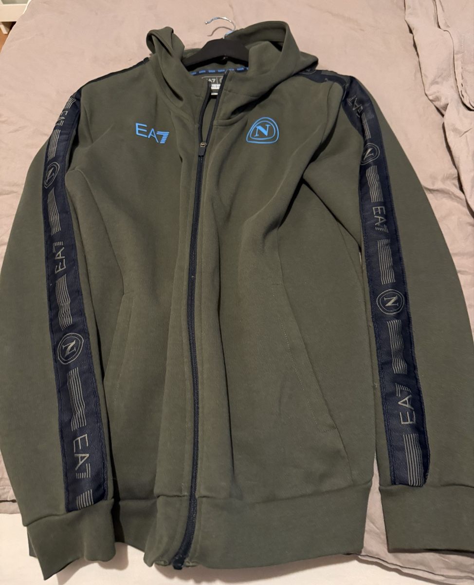 Maglioni & Felpe: SSC Napoli Pullover + Trainerhose / Pullover – Usato da Glattbrugg venduto da aventadooor