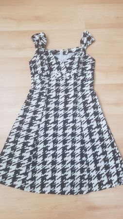 Kleid von Blanco