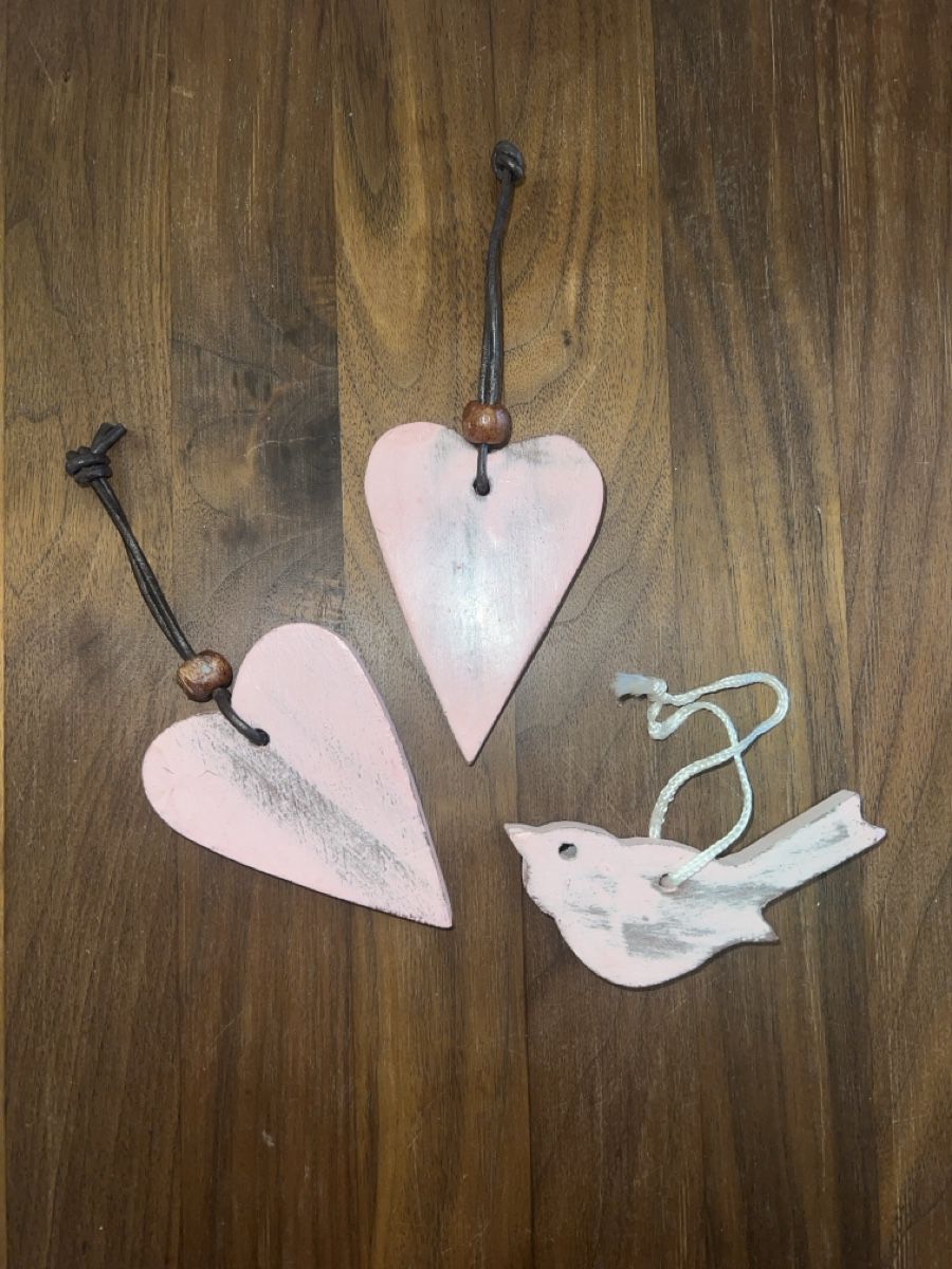 Tutte le decorazioni: Dekoherzen und Vogel Shabby Chic 3 Stk – Usato da Altdorf UR venduto da JanAil