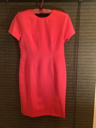 Pink cocktail dress with bow detail short sleeve size M