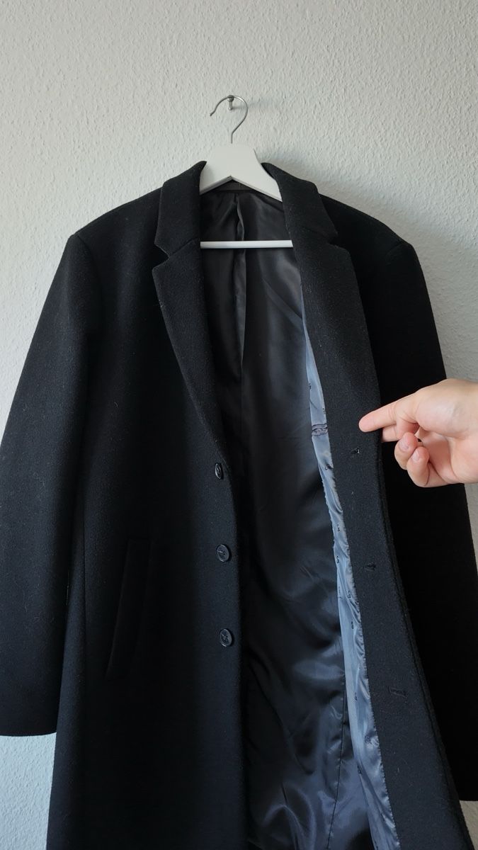 Cappotti: Klassischer schwarzer Wintermantel Herren Gr.52, elegant, wi – Usato da Basel venduto da 2ndhandSwiss 2