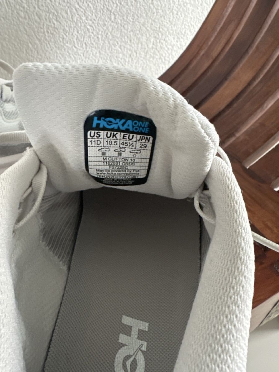 Herrenschuhe: Hoka  – Neu (gemäss Beschreibung) aus Oberägeri von lev_7kc2 5