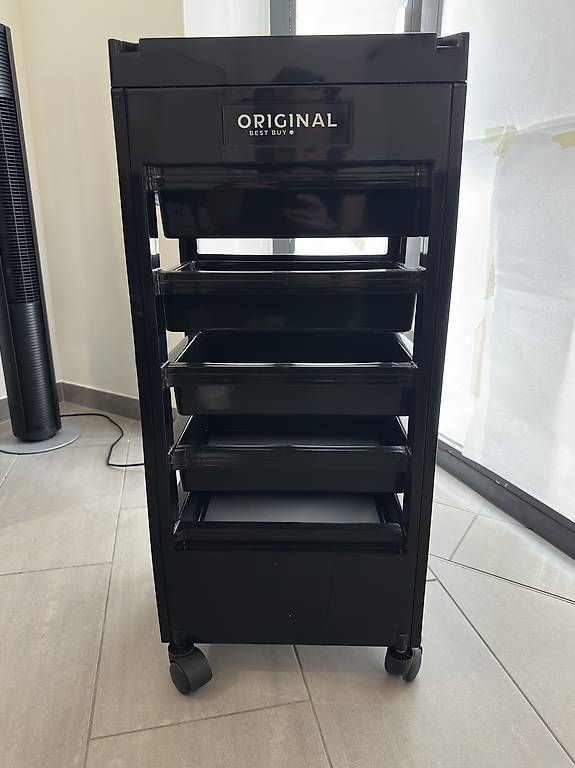 Banconi: Carrello professionale, nuovo – Usato da Mendrisio venduto da esthetic111 1