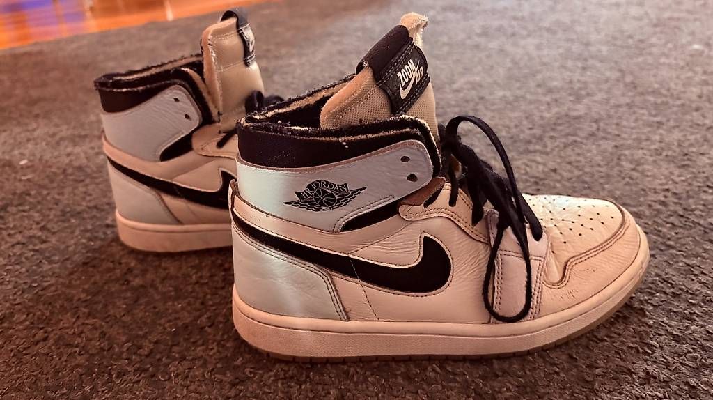 Scarpe da uomo: Jordan Zoom Air – Usato da Au ZH venduto da natifur