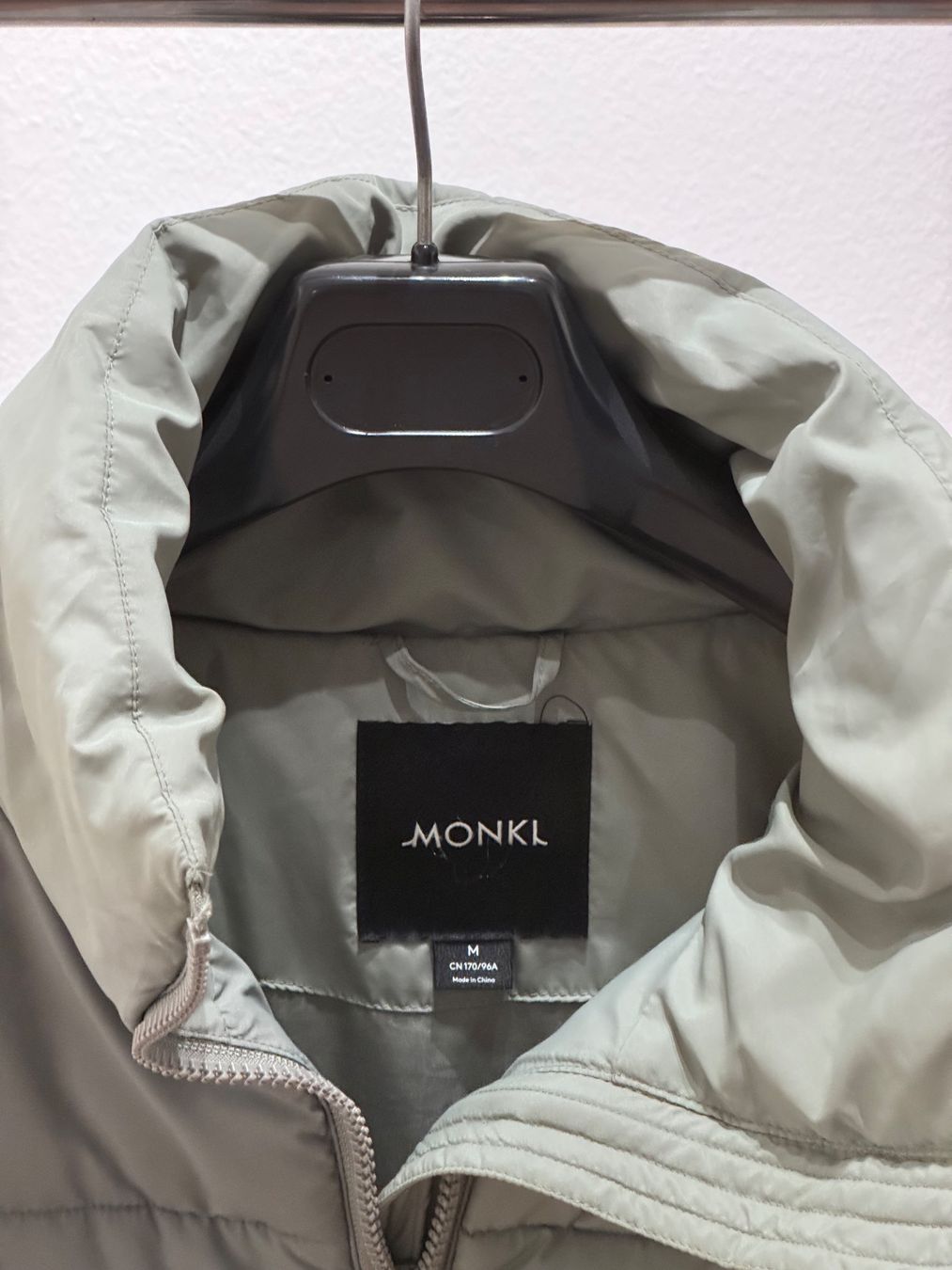 Giacche: Monki Puffer Jacke, Gr. M - Warme Winterjacke! – Usato da Zürich venduto da GC96 1