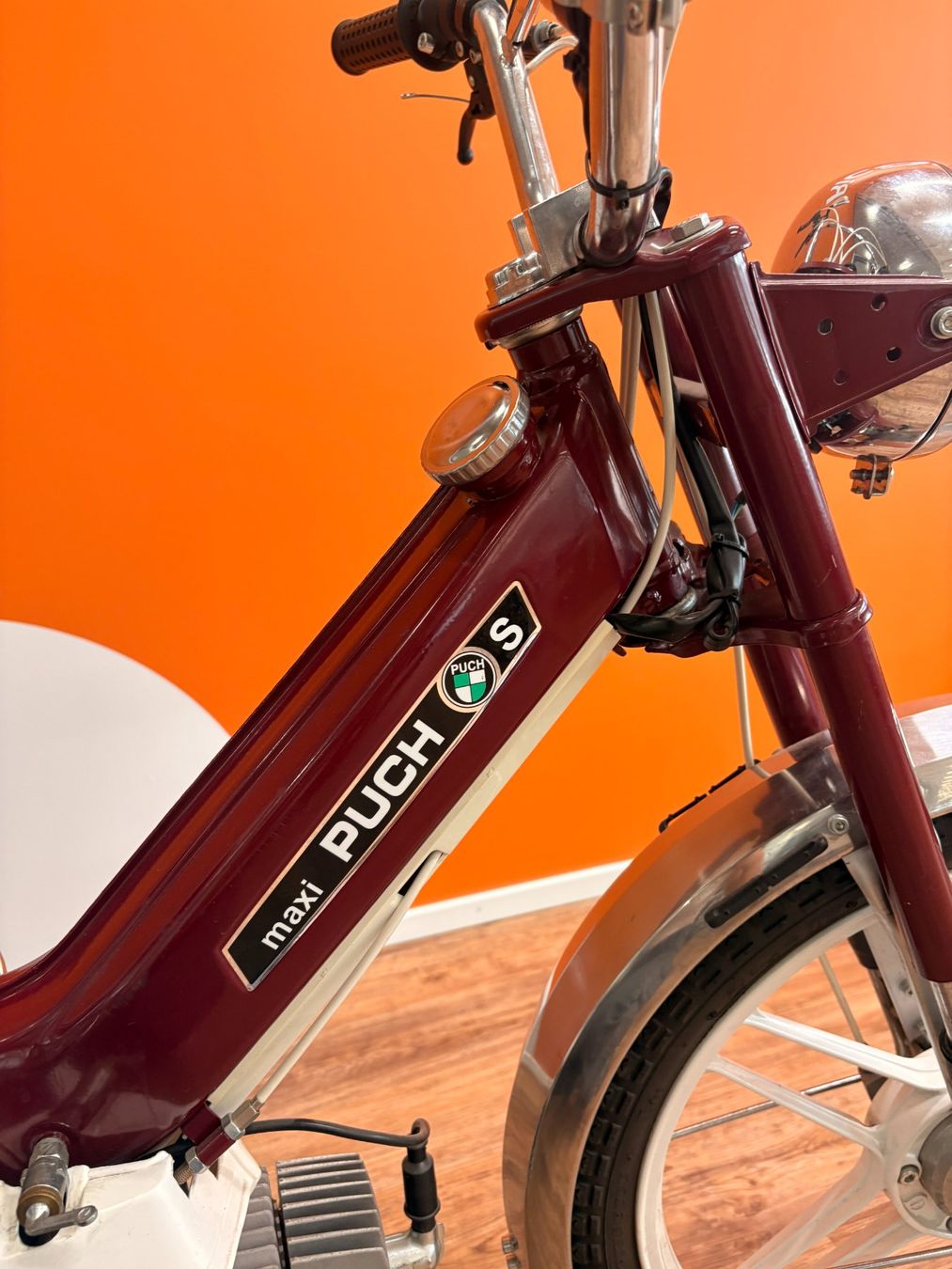 Puch Cyclomoteurs: Puch Maxi S (bordeaux) – Défectueux à Zug par Ricardo 1