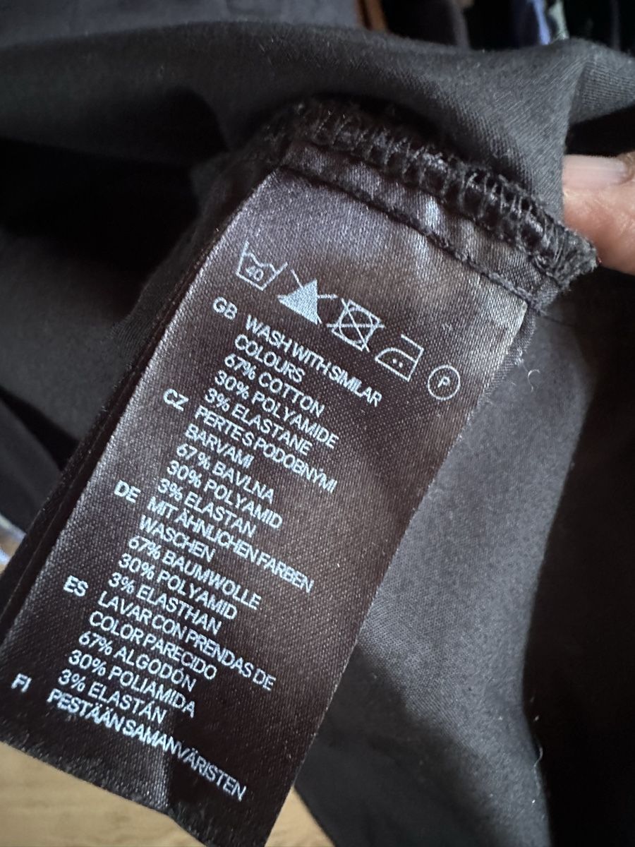 H&M Camicette: Hemd schwarz Damen Gr. L H&M – Usato da Münsingen venduto da Secondhand89 1
