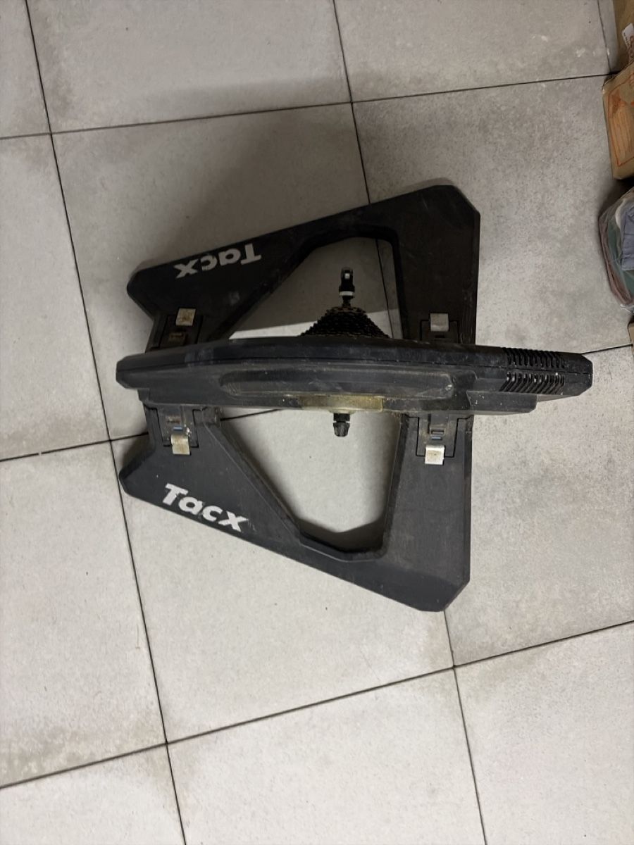 Tacx Vélos d'appartement: TACX 2800 neo – D'occasion à Zollikerberg par Quafadas 1