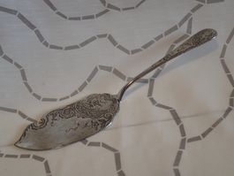 Schöner antiker Tortenheber, ab Fr. 1.--
