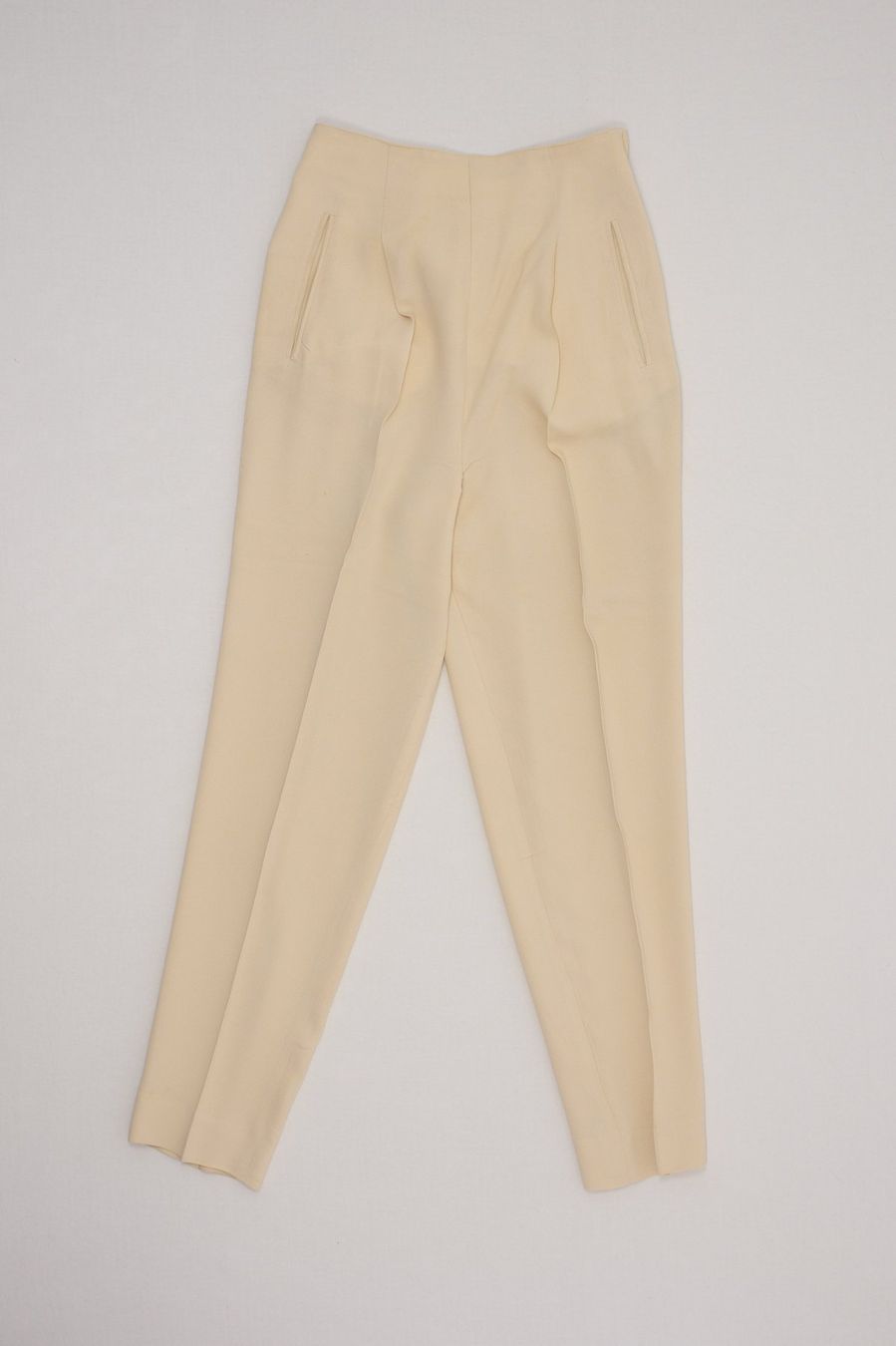 Max Mara Hosen: Pantalon MaxMara Viscose Beige Clair Taille 38 – Gebraucht aus Fribourg von re-fine 1