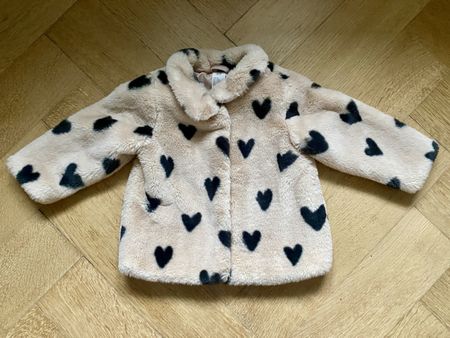 Herziger Mantel (Gr. 80) - superflauschig