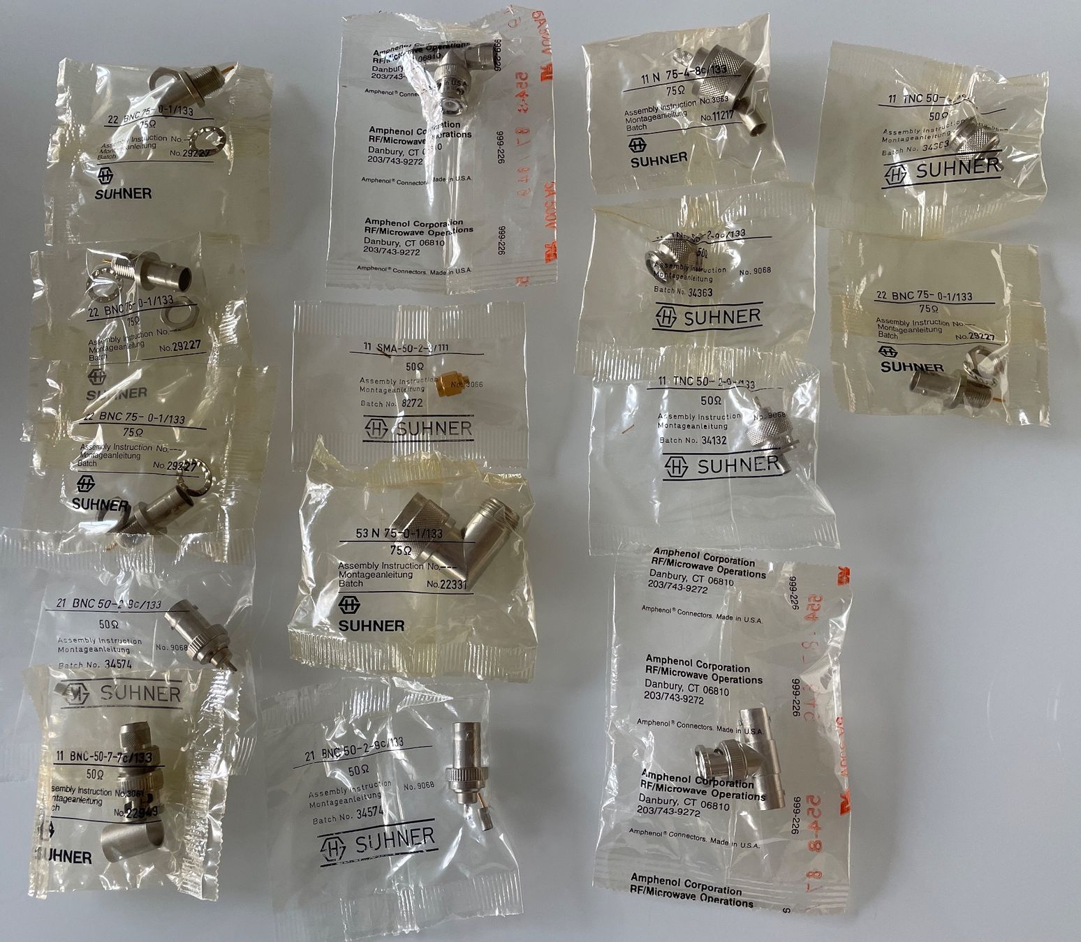 Componenti elettronici: HF Stecker NEU HUBER SUHNER BNC, TNC,N – Nuovo e nell'imballaggio originale da La Plaine venduto da sil4555