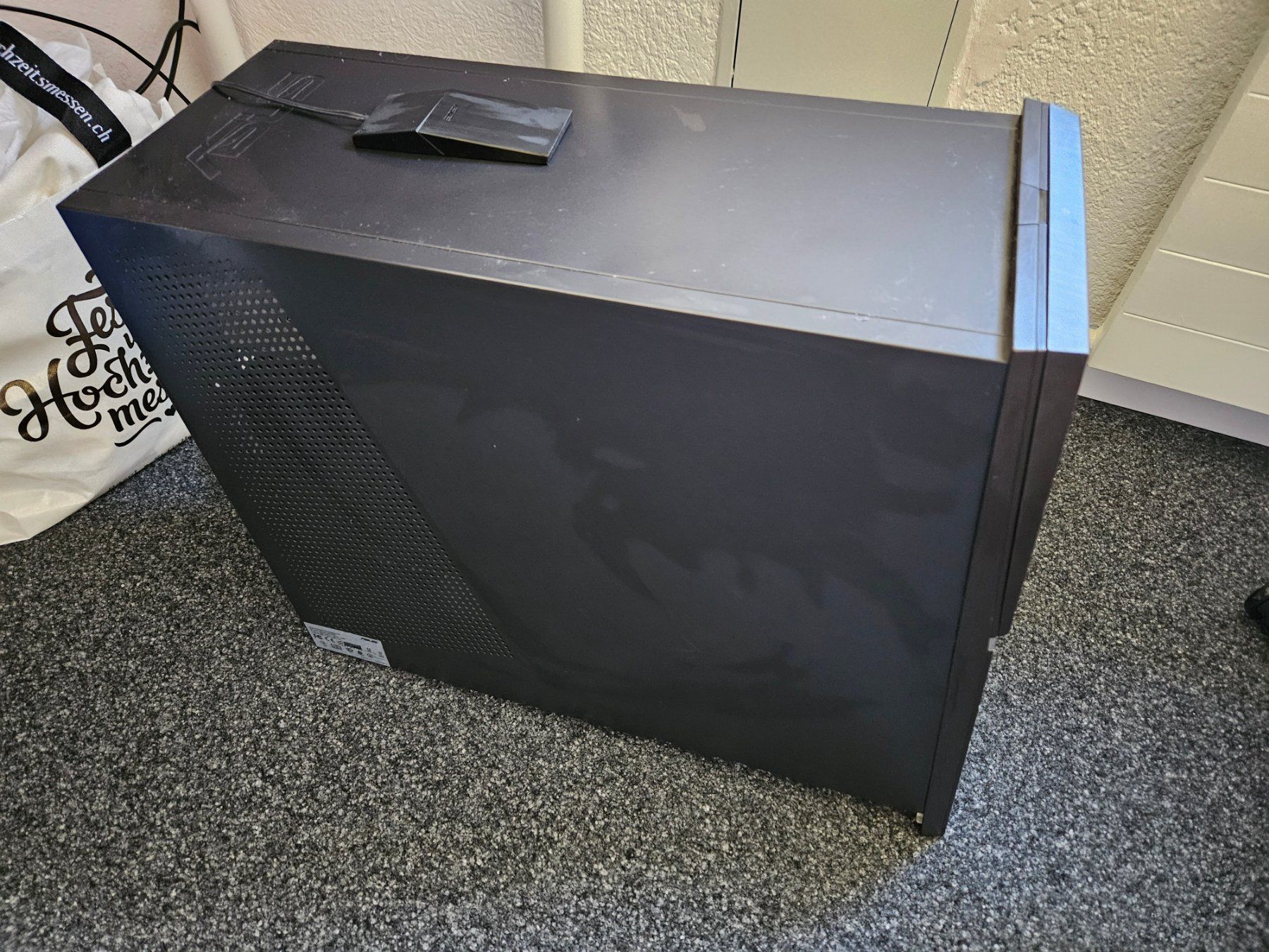 PC: Gaming PC Setup – Usato da Rorschach venduto da moordoon 1