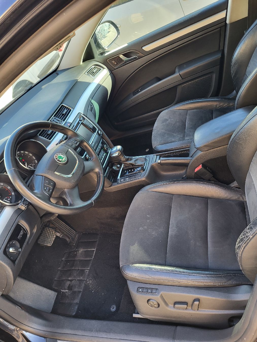 Skoda Automobili: Skoda SuperB 1.8 – Difettoso da Niederdorf venduto da Snoggels 5