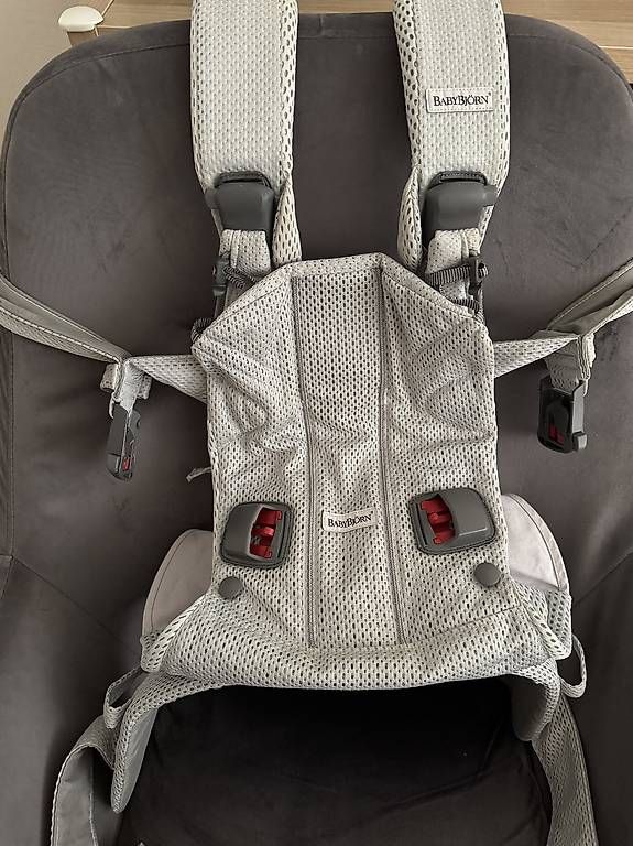 Babybjörn Marsupi portabebè: Babybjörn trage one air – Usato da Hunzenschwil venduto da elv_5m99