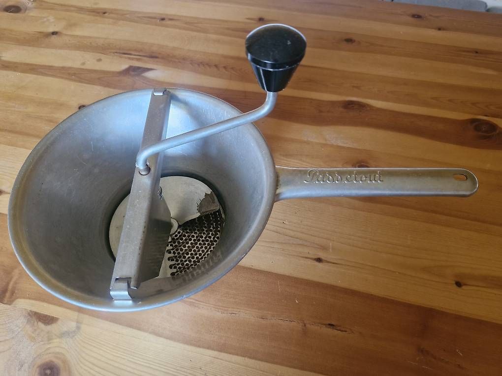 Elettrodomestici da cucina: Passetout Passevite  – Usato da Riggisberg venduto da ancash