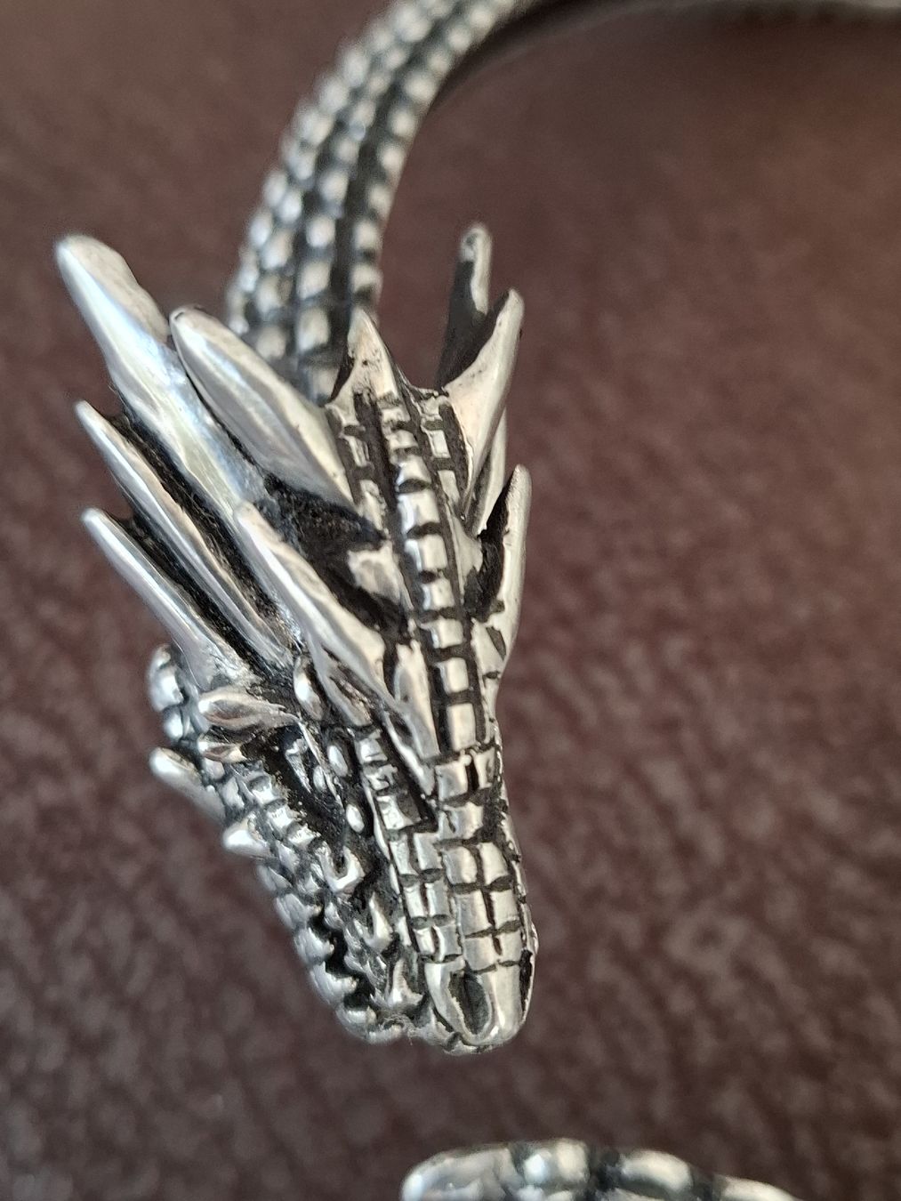 Ketten: Collier dragon Games of Throne – Neu (gemäss Beschreibung) aus Saxon von 2005sylvester 4