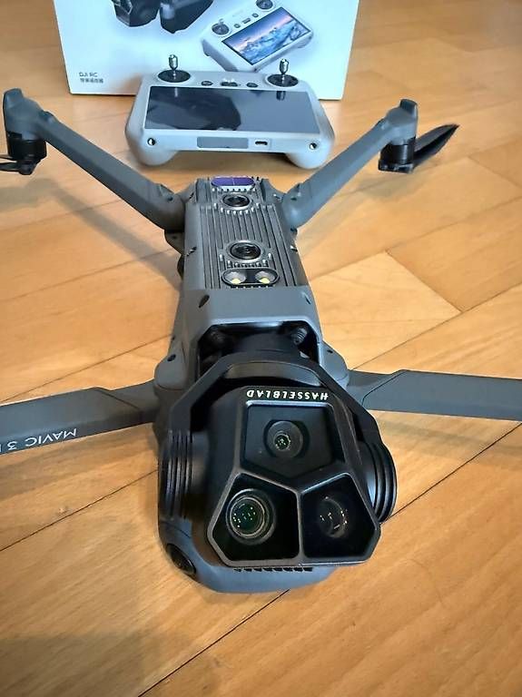 DJI Videocamere: Dji Mavic 3 pro Drohne – Usato da Thun venduto da yan_f8hj 1