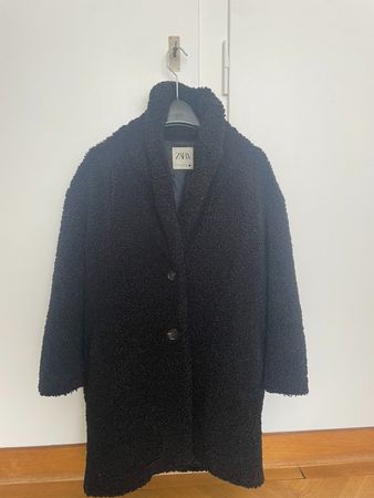Zara Teddyfell Mantel schwarz