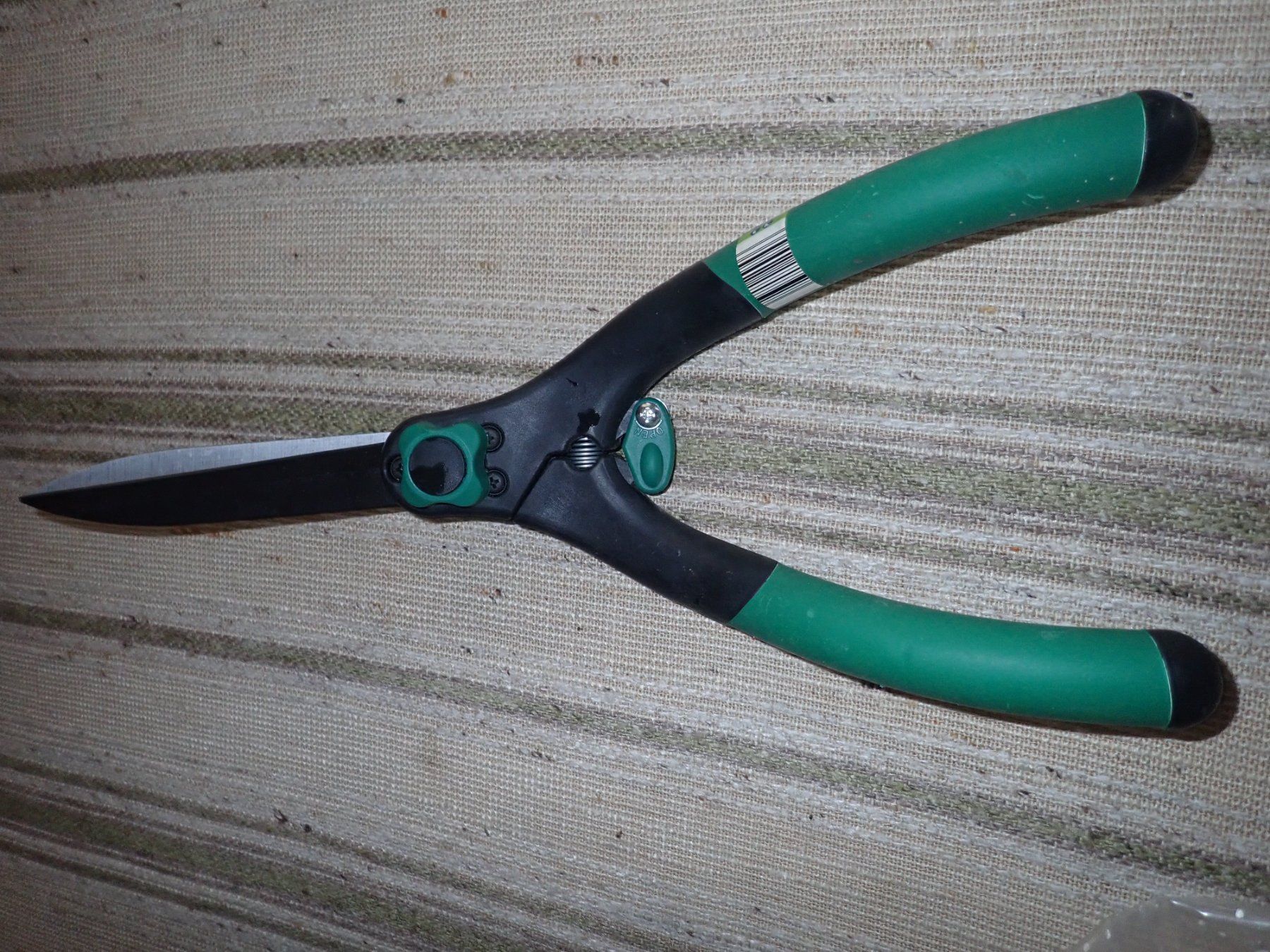 Tous les outils: Heckenschere – Neuf (Voir description) à Buchs AG par dehelmi