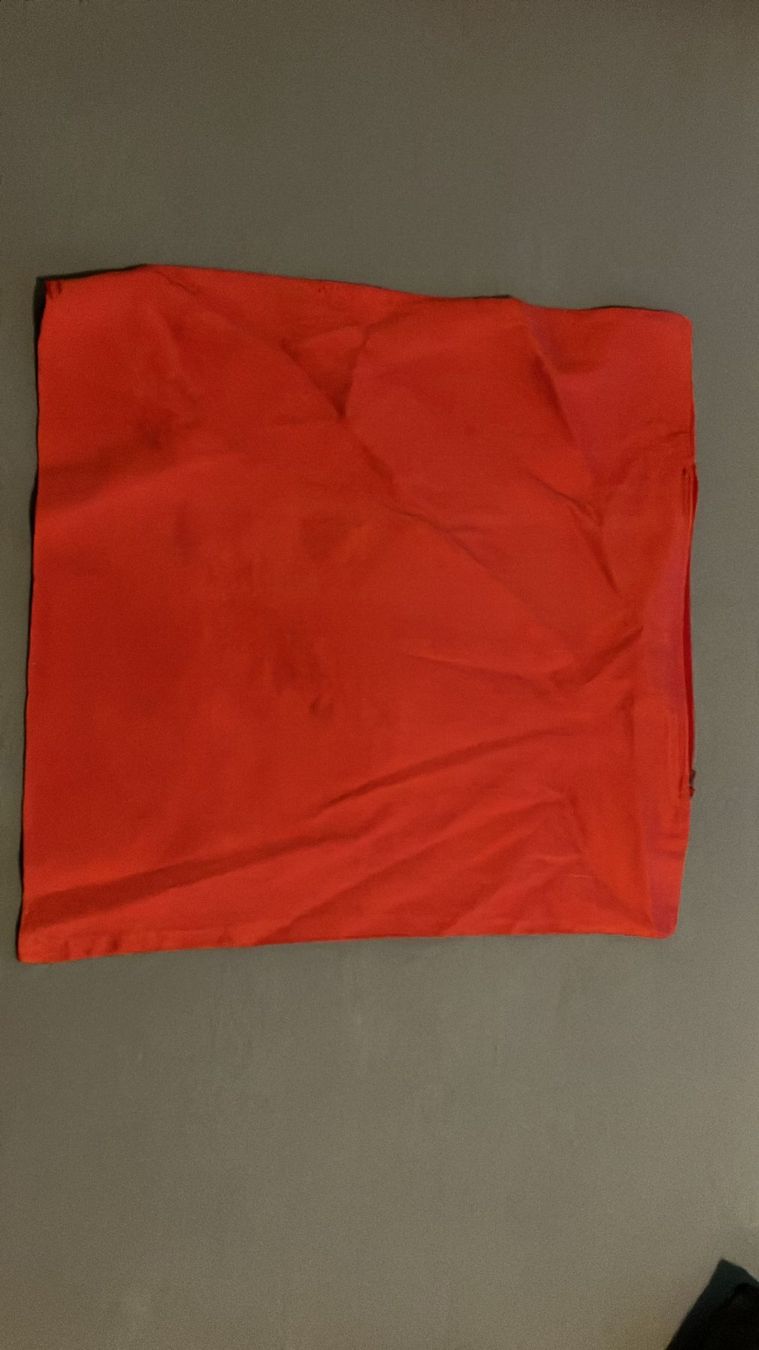 Biancheria da letto: federa 37x40 cm – Usato da Melano venduto da H-Sara 1