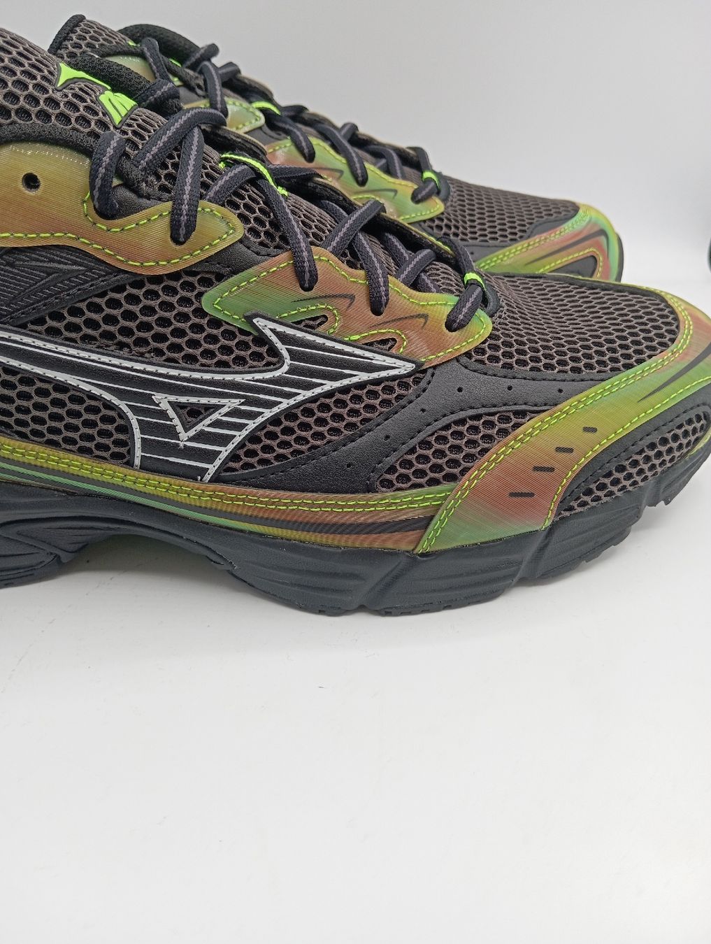 Mizuno Herrenschuhe: Mizuno MXR Tokyo Drift (EU38.5) – Neu und originalverpackt aus Schaffhausen von outlez 1