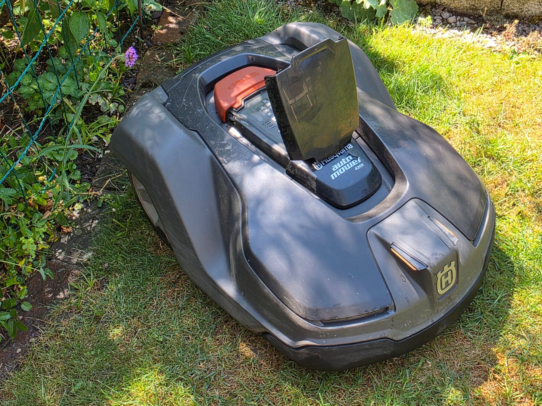 Husqvarna Tagliaerba: Husqvarna Automower 430X - Mähroboter – Difettoso da Kölliken venduto da MeWo-Design 1